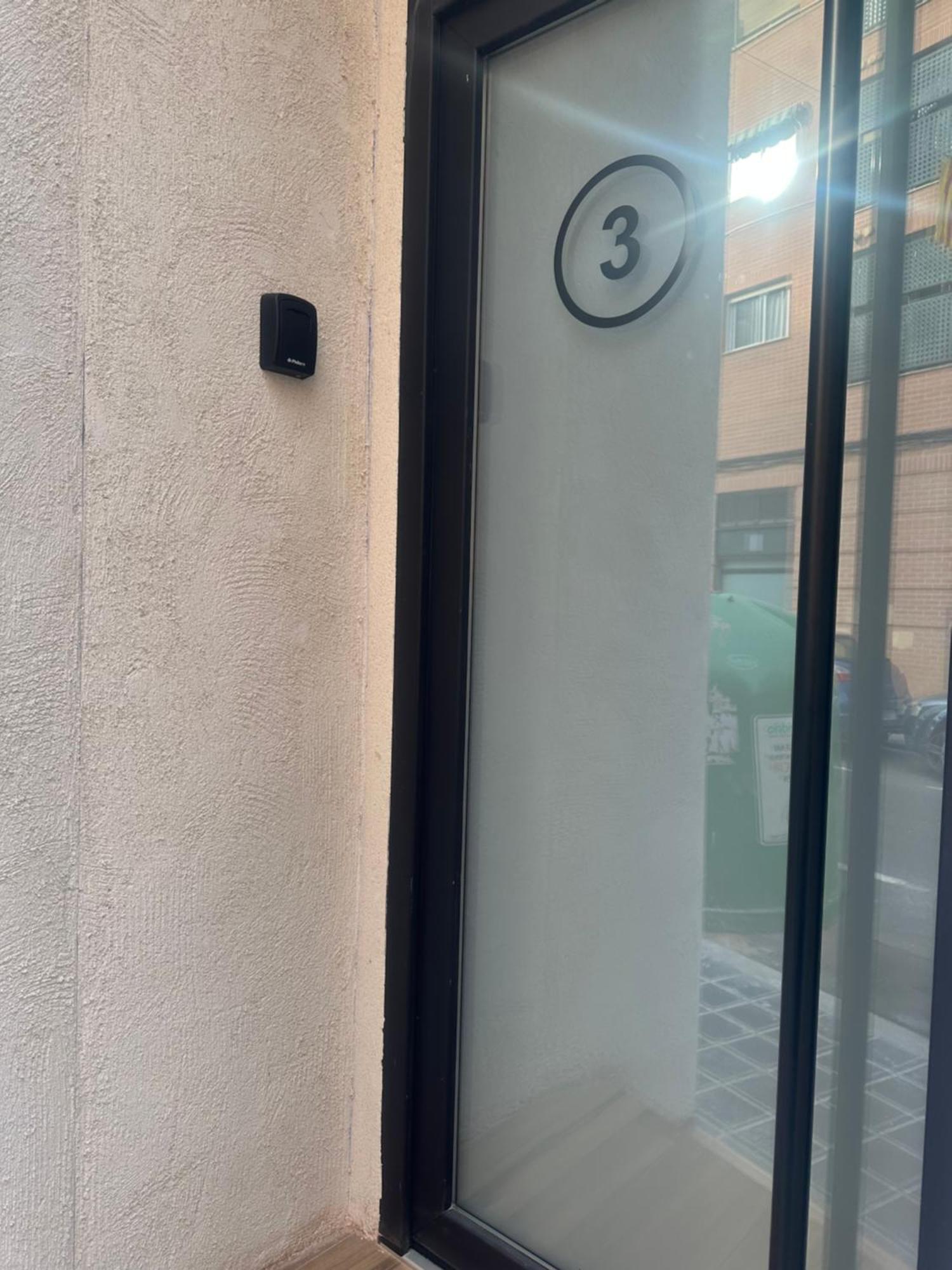 Portobeach Valencia Suites Zewnętrze zdjęcie